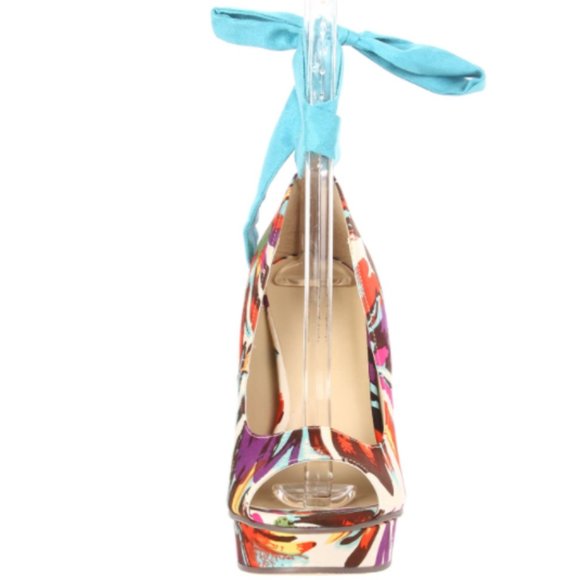 Michael Antonio Women's Floral Kaula Open Toe Pump - Picture 4 of 15